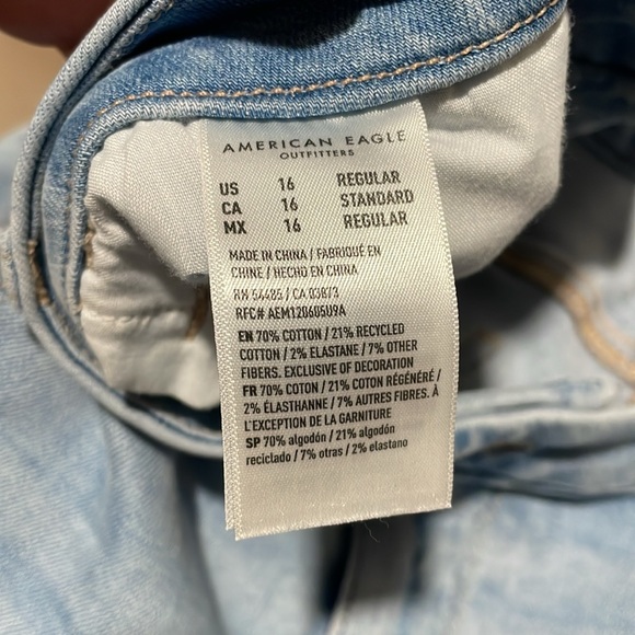 Jeans from American eagle and they are next level stretch and brand new - Picture 6 of 17